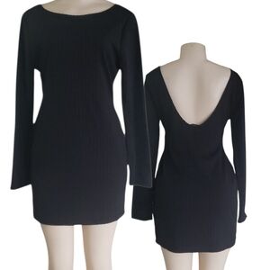 HYFVE Black Backless Long Sleeve Dress